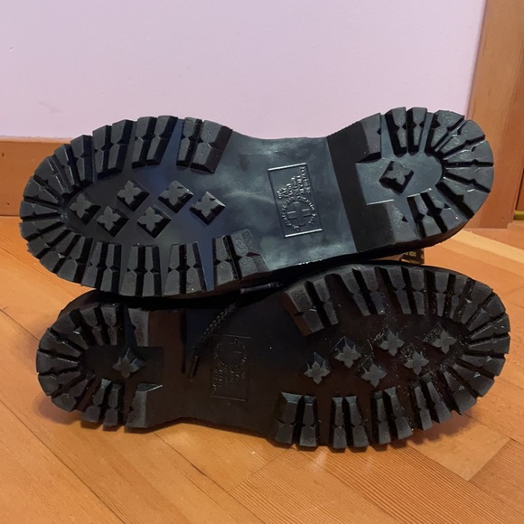 •CLAIMED• Dr Martens - Picture 5 of 6